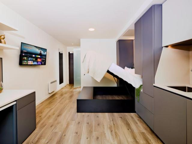 Studio for rent in Foss Islands, High Field