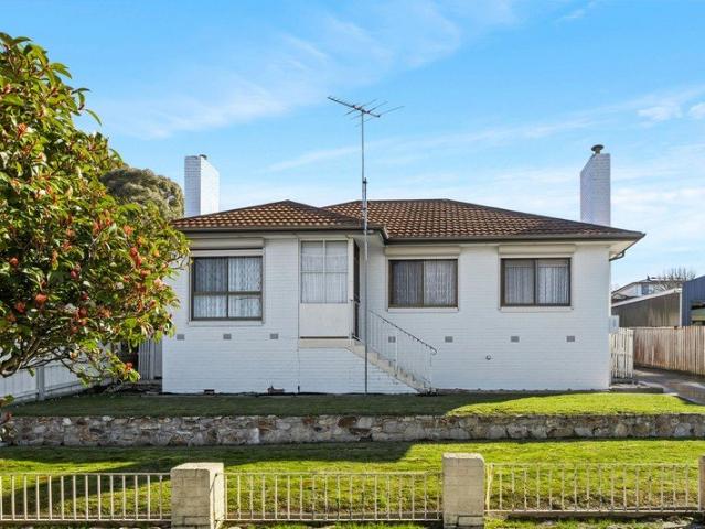 House for sale in Morwell, Victoria
