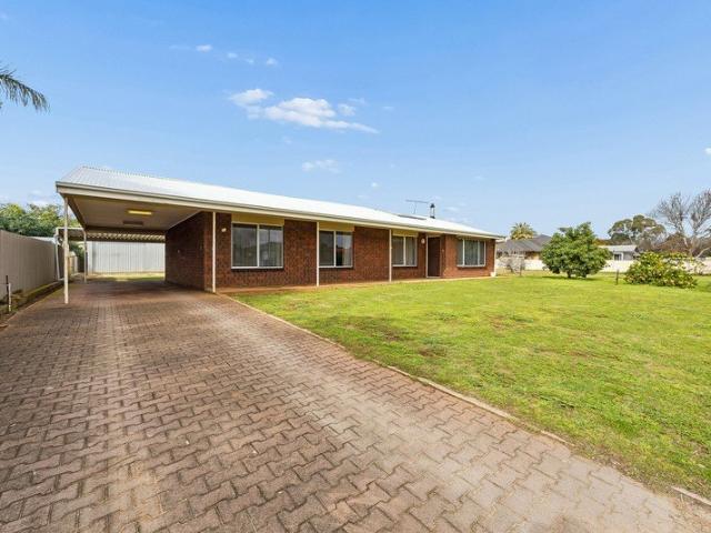 House for sale in Riverglades, South Australia