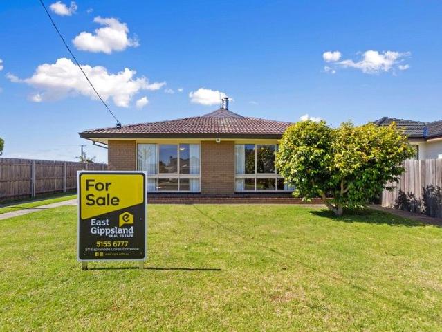House for sale in Lakes Entrance, Victoria