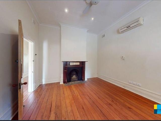House for rent in West Leederville, Town of Cambridge