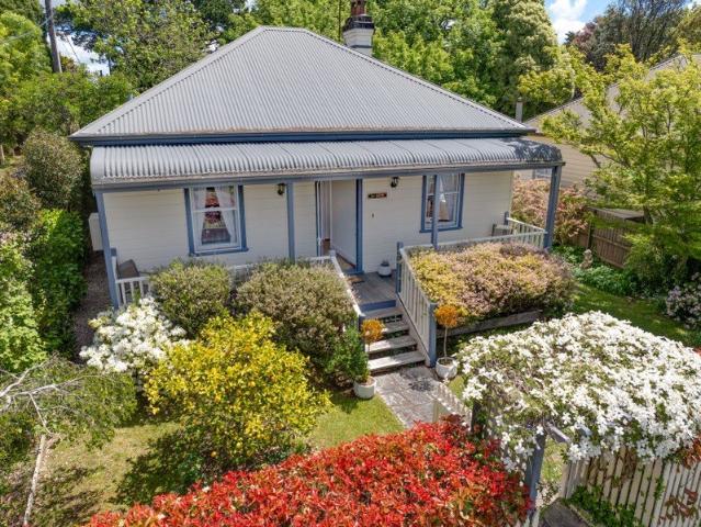 House for sale in Sydney, Blue Mountains City Council