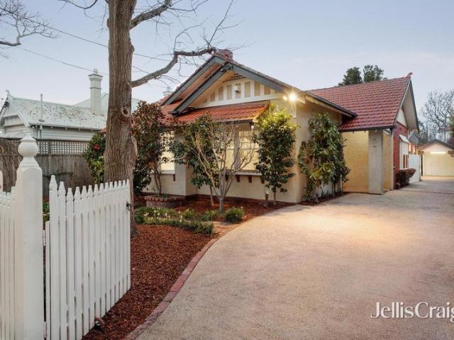 House for sale in Surrey Hills, Melbourne