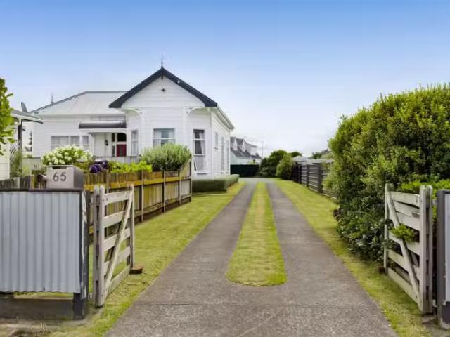 House for sale in Matata, Wellington