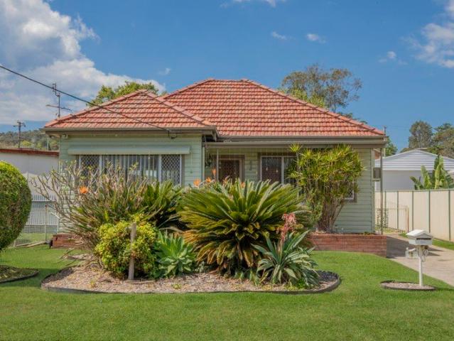 House for sale in Speers Point, Newcastle-Maitland