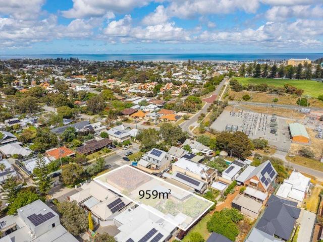 House for sale in White Gum Valley, City of Fremantle