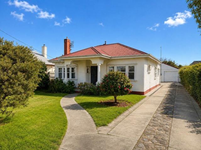 House for sale in Bairnsdale, Victoria