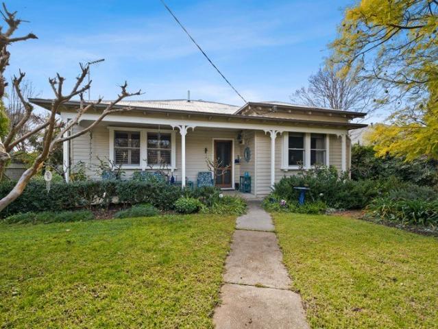 House for sale in Wahgunyah, Victoria