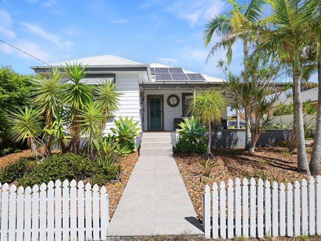 House for sale in Tea Gardens, Mid-Coast Council