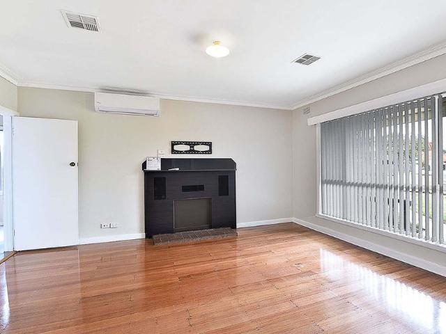 House for rent in Keilor East, Melbourne