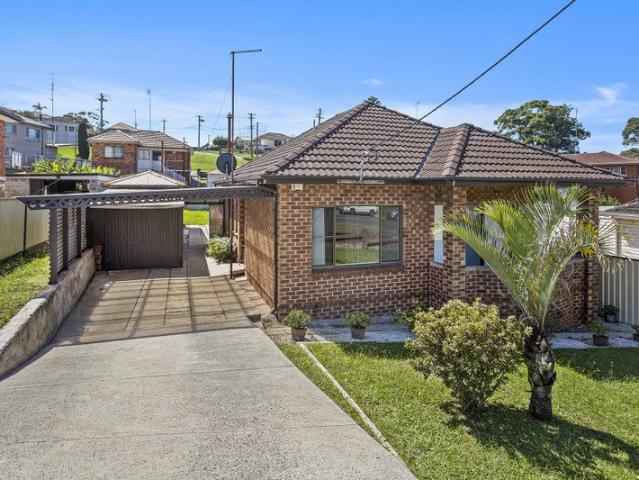 House for rent in Wollongong West, New South Wales
