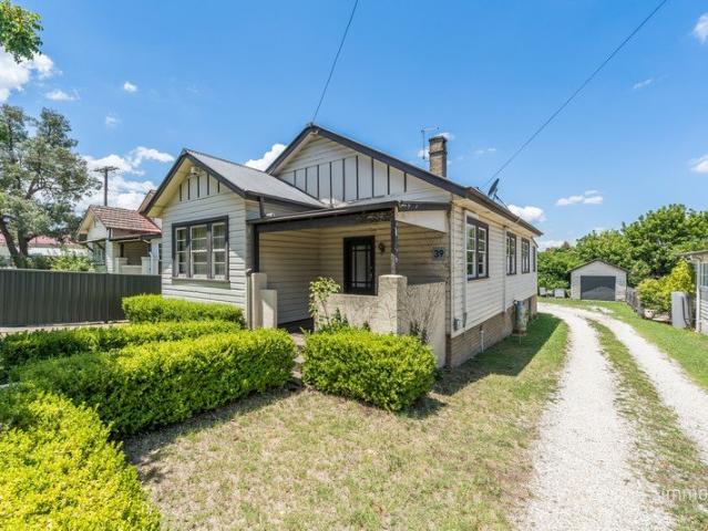 House for sale in Abington, New South Wales