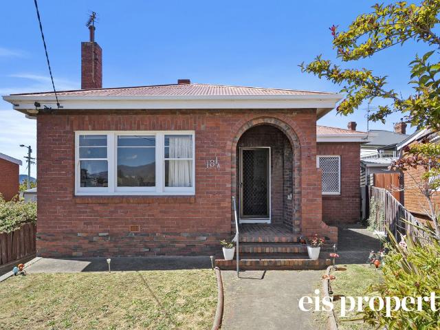 House for sale in New Town