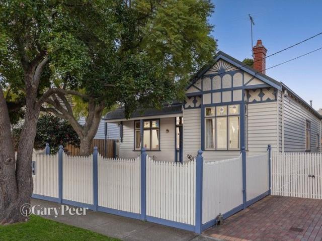 House for sale in Caulfield South