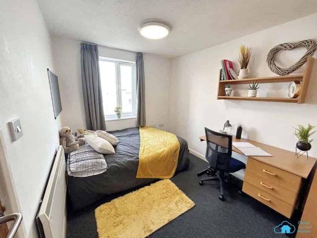 Room for rent in Troy Town, Rochester