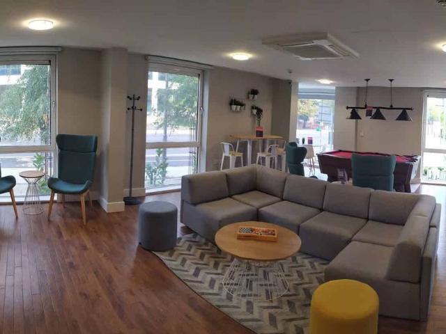 Room for rent in Royal Borough of Kingston upon Thames, Greater London