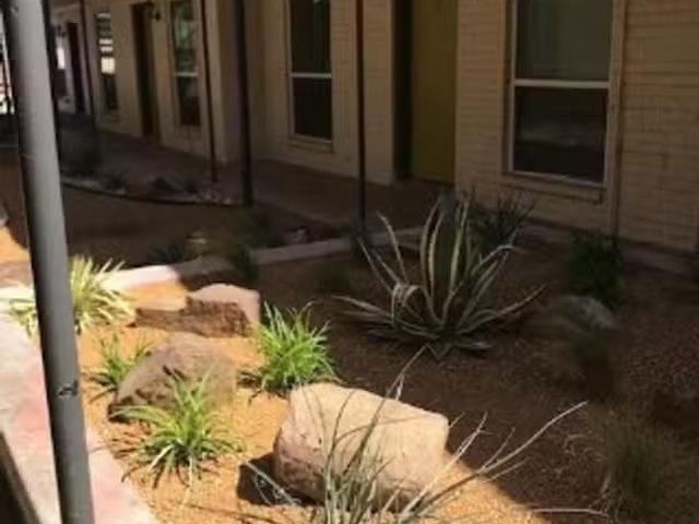 Condo for rent in Denton