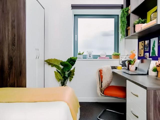 Room for rent in Nichols Town, City Of Southampton