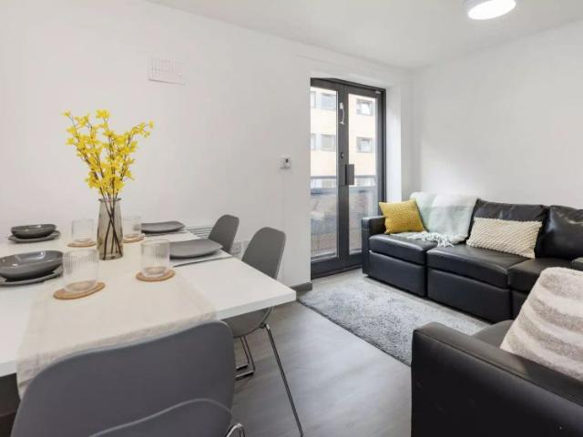 Room for rent in City Centre, South Yorkshire