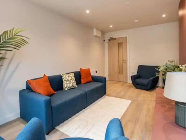 Studio for rent in Haddon, East Midlands
