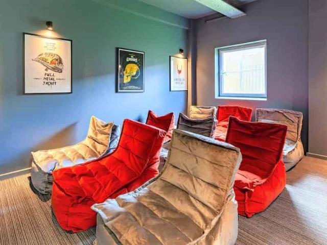 Room for rent in Bede Island, Old Wharf