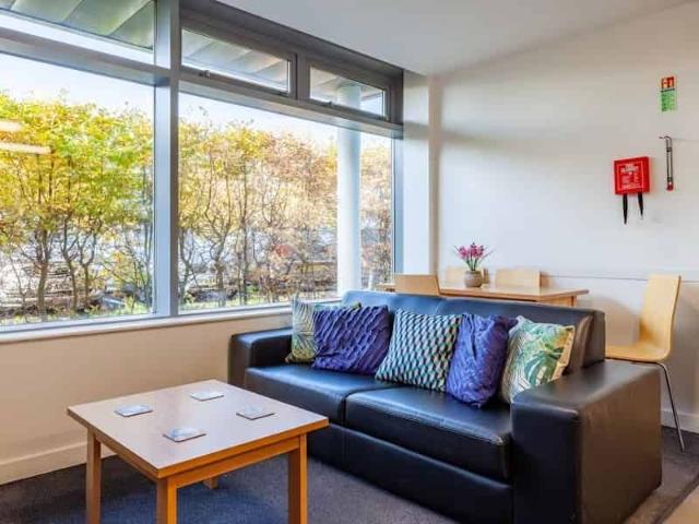 Room for rent in De Parys, Bedford