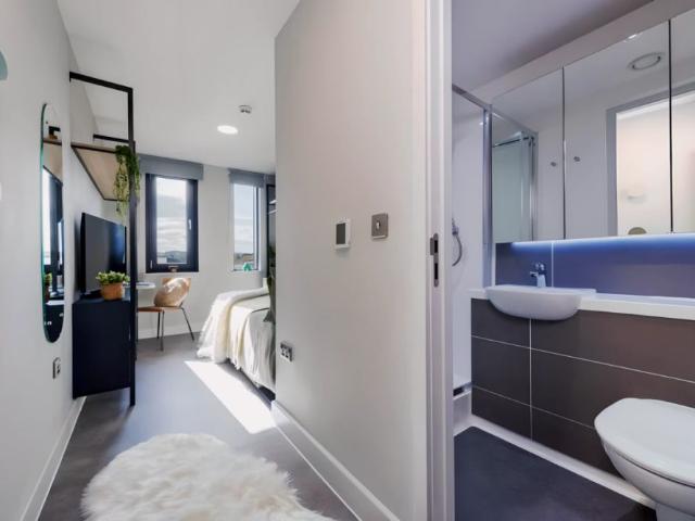 Room for rent in Elmfield, Leicestershire