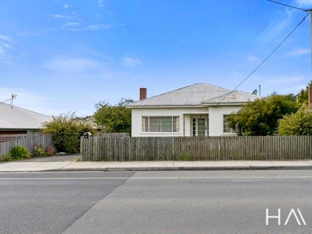 House for sale in Glenorchy, Tasmania