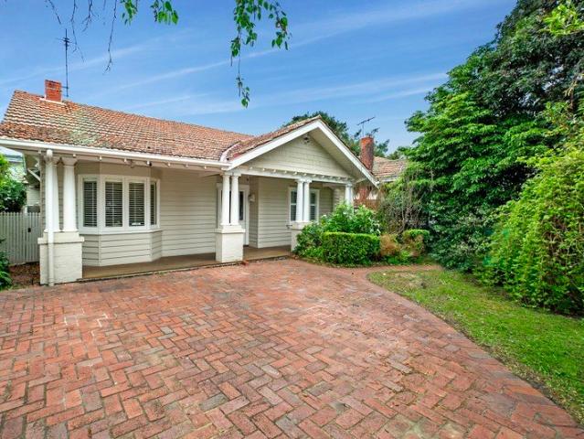 House for rent in Hampton, Melbourne