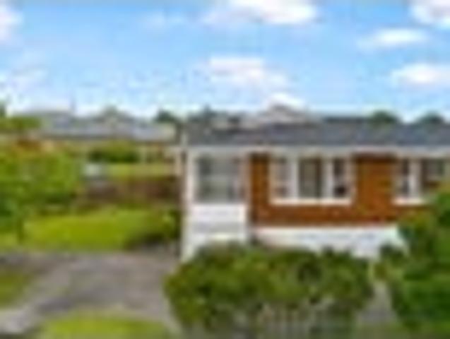 Apartment for sale in Blockhouse Bay