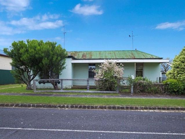 House for sale in Hamilton, Victoria