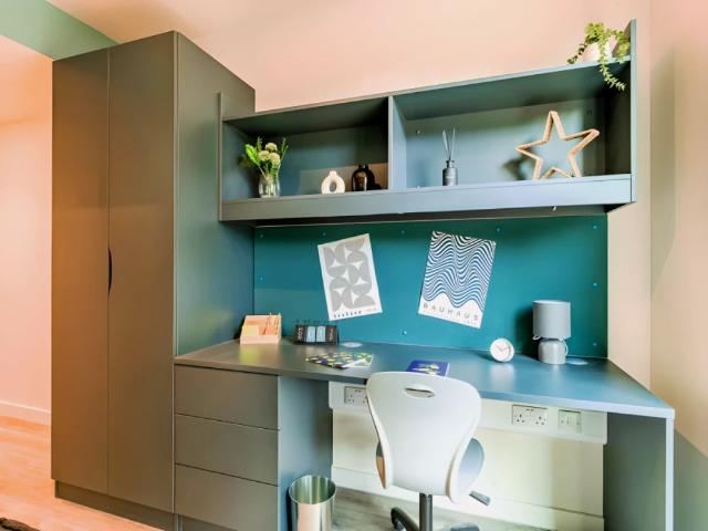 Room for rent in Stirchley, West Midlands