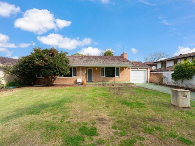 House for sale in Applecross, Western Australia