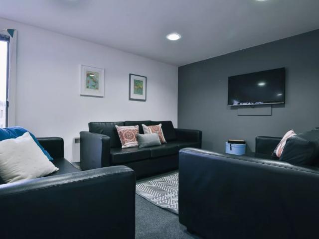 Room for rent in Castle and Priory Precinct, Lancaster