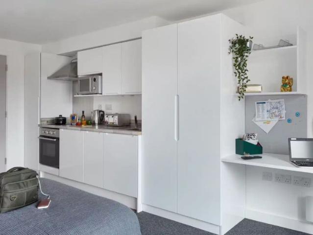 Room for rent in Bournbrook, West Midlands