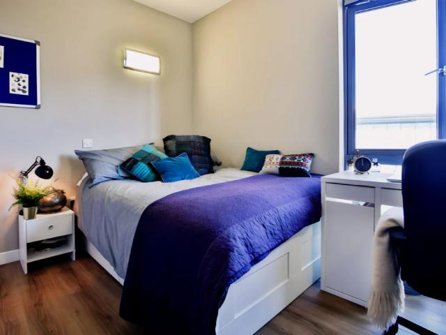 Room for rent in Watergate, Devon
