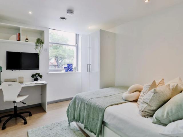 Room for rent in Watergate, Devon