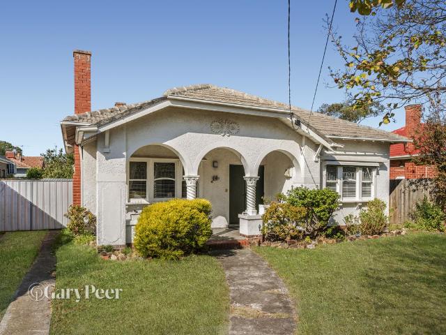 House for sale in Carnegie