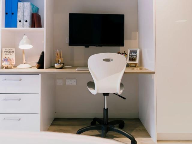Studio for rent in Foss Islands, High Field