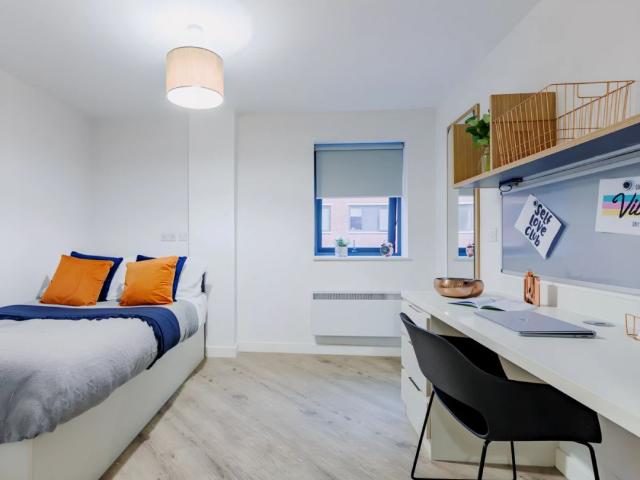 Studio for rent in Falcon Lodge, Wales