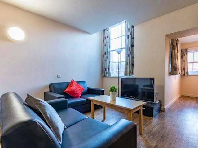 Studio for rent in Park Village, West Midlands