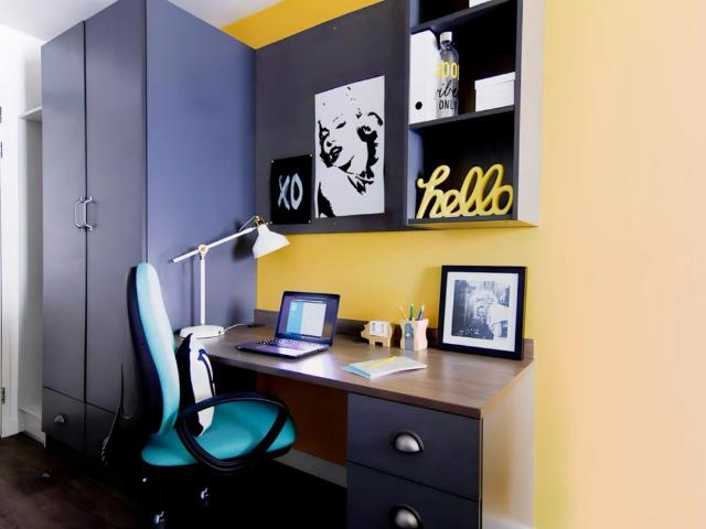 Studio for rent in Pennycomequick, Mount Wise