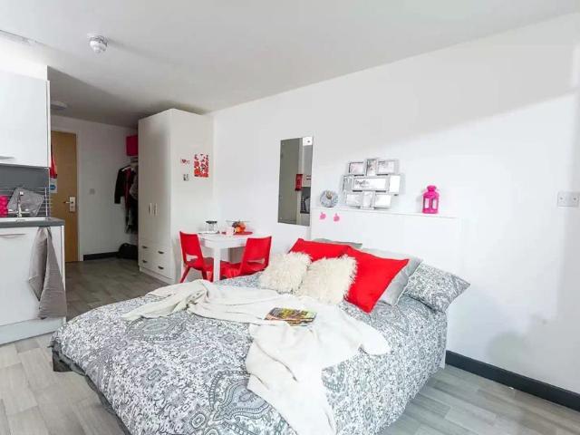 Studio for rent in Spon End, West Midlands