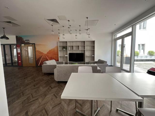 Studio for rent in West Hoe, Mount Wise