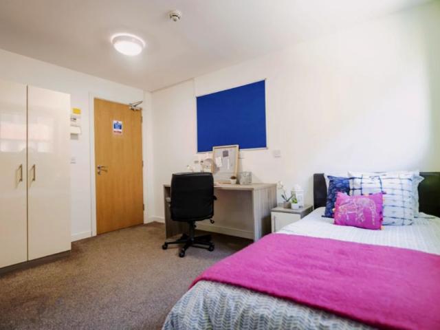 Studio for rent in Middlehaven, Normanby