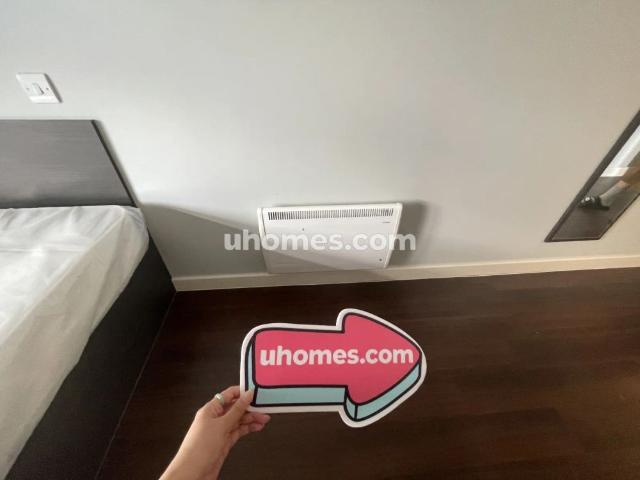 Studio for rent in Haddon, East Midlands