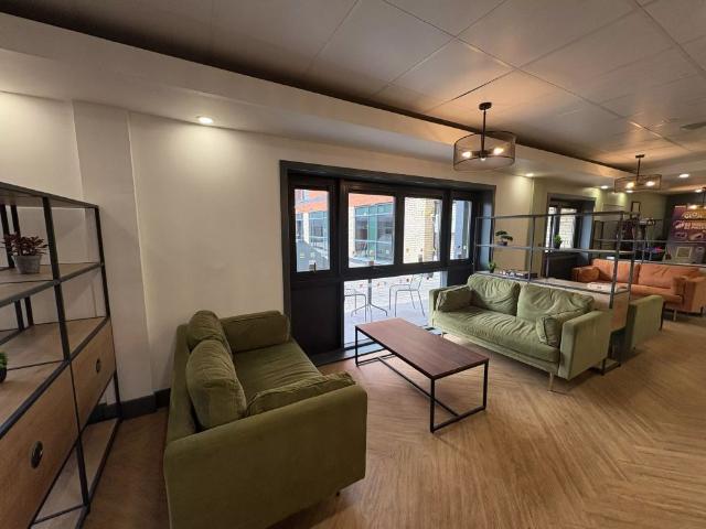 Studio for rent in South Yorkshire