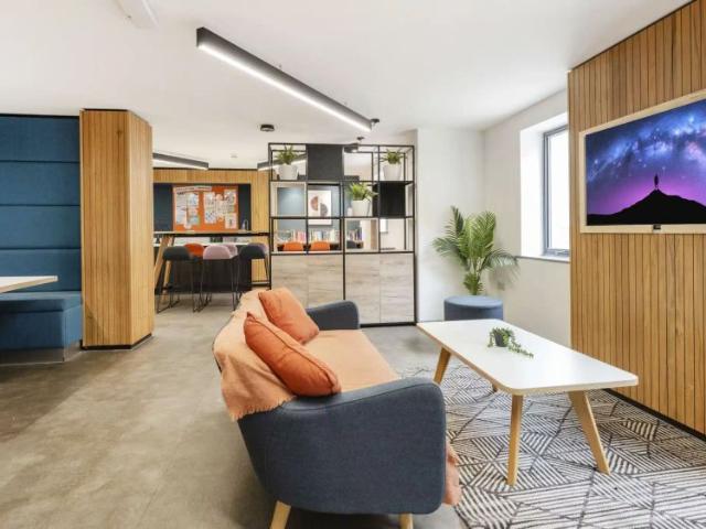 Studio for rent in City Centre, South Yorkshire