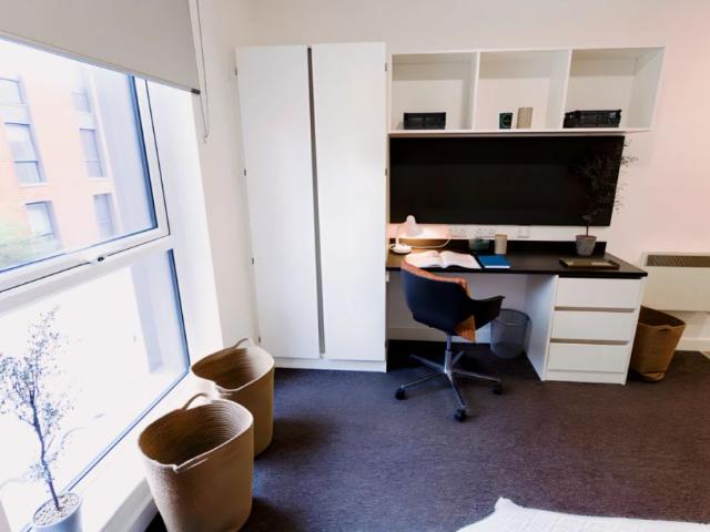 Studio for rent in Barracks, The Bridge