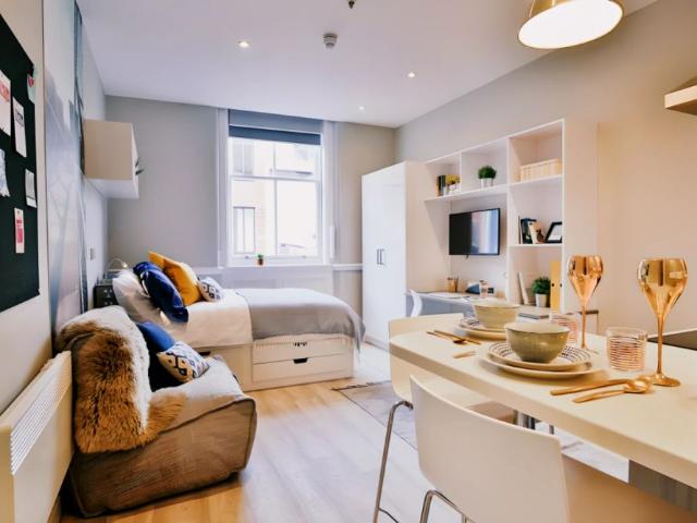 Studio for rent in City Centre, South Yorkshire